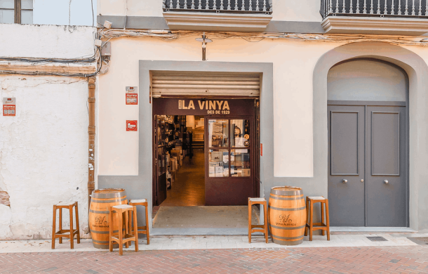 WOW-LA-VINYA-FACHADA-768x513