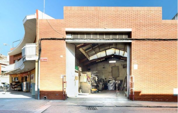 WOW-DEIXALLES-GARZA-FACHADA-768x513